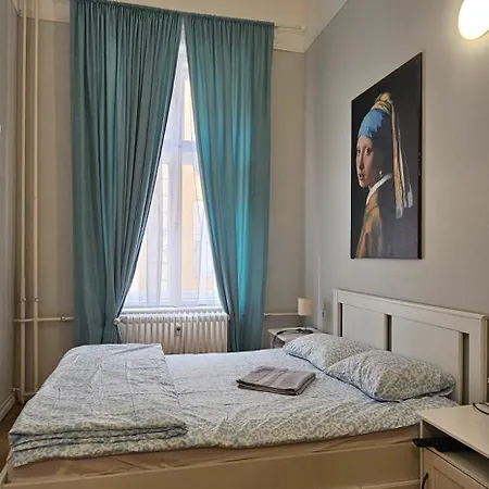 Dob * Budapeszt